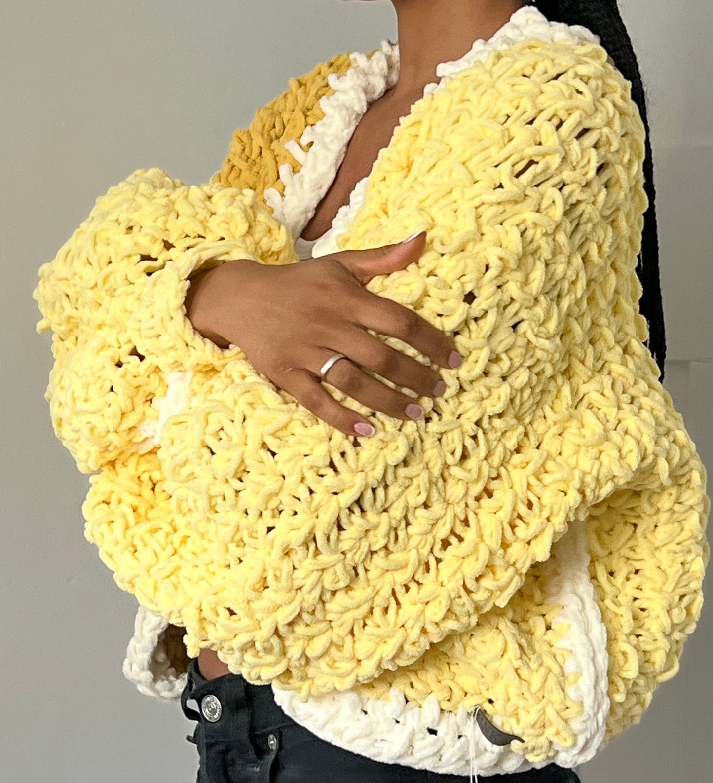 LEMON CROCHET CARDI
