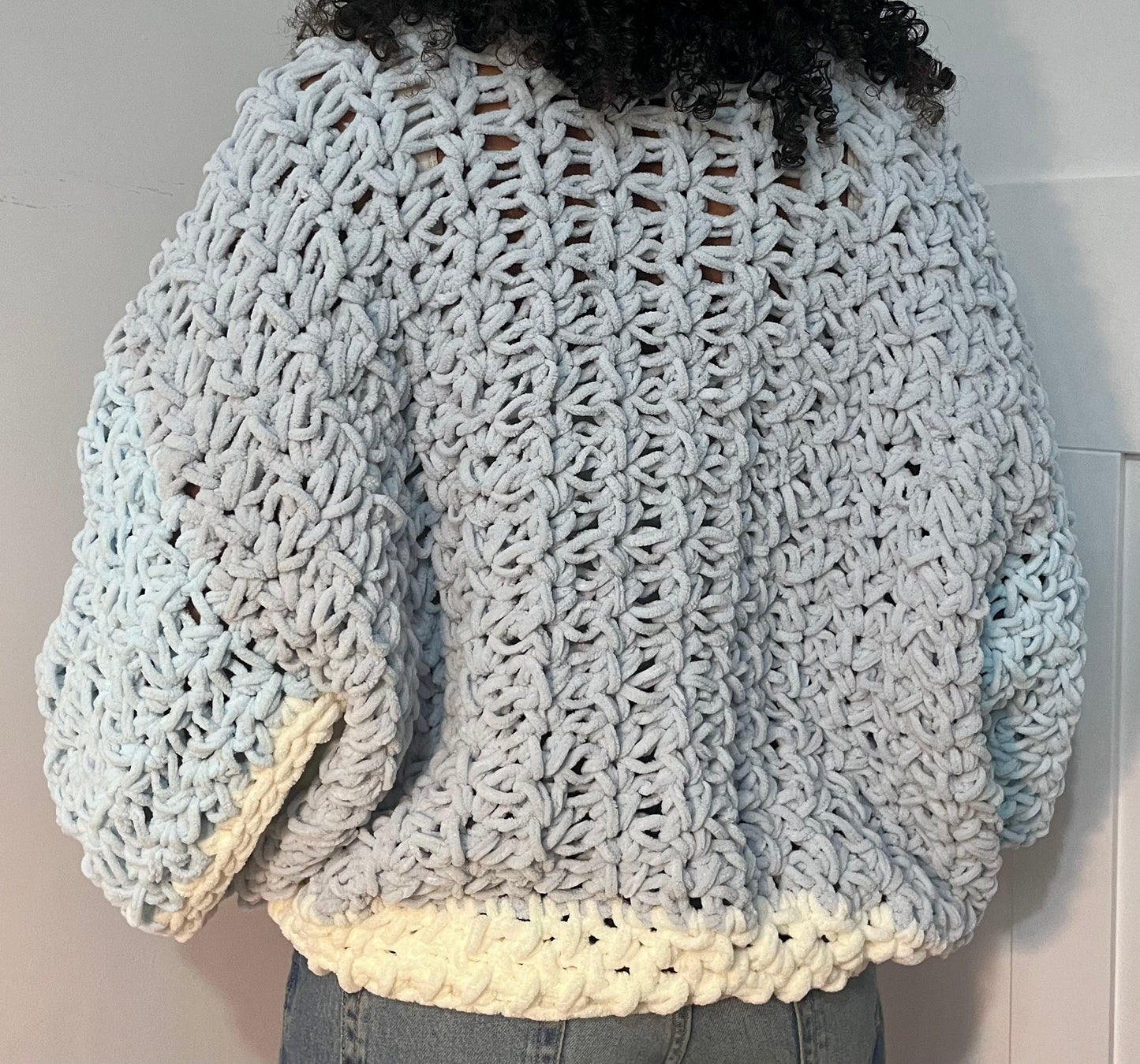 BUBBLEGUM CROCHET CARDI