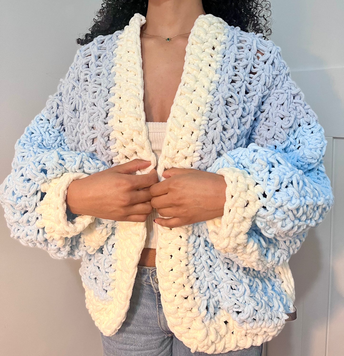 BUBBLEGUM CROCHET CARDI