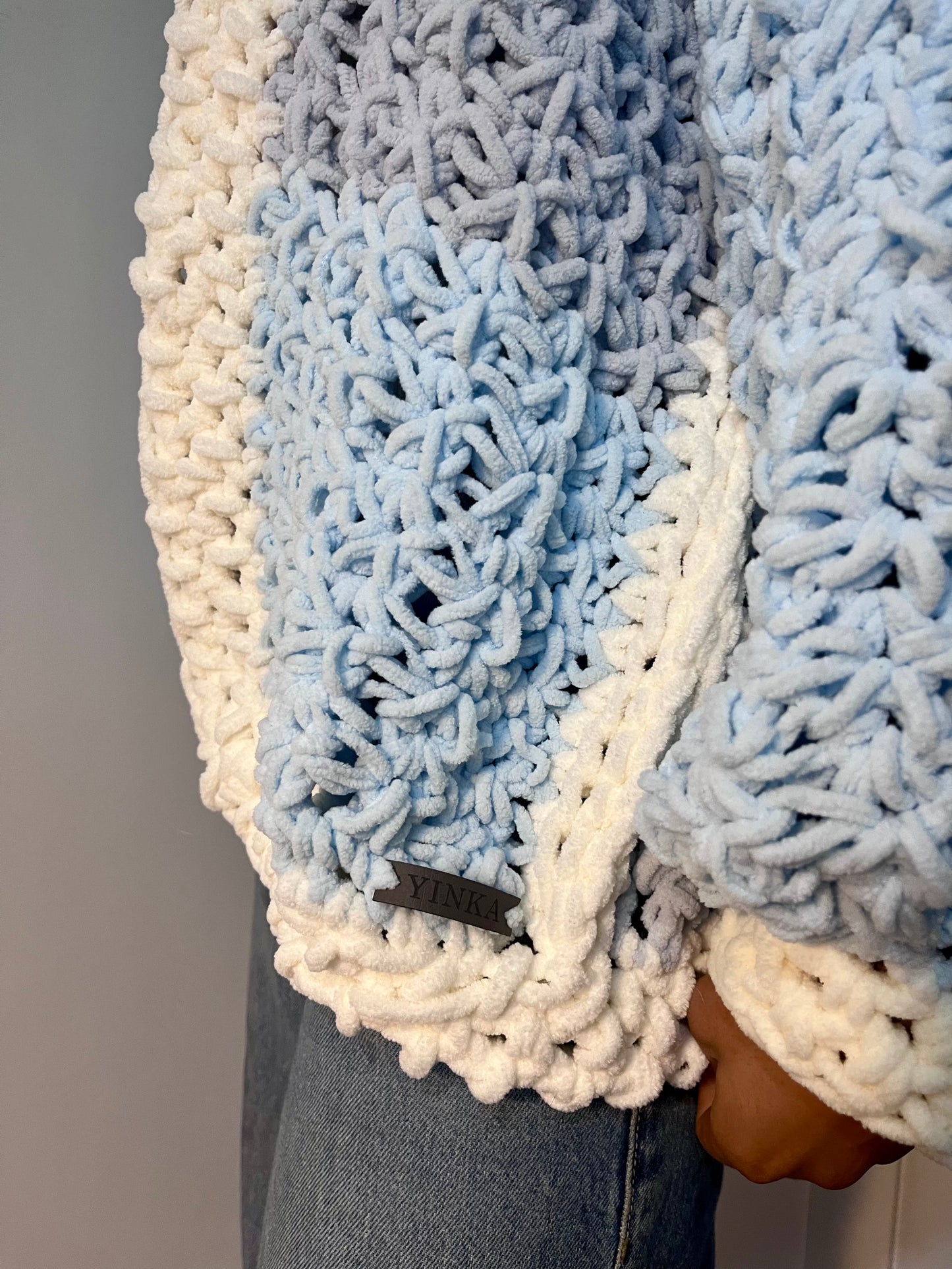 BUBBLEGUM CROCHET CARDI